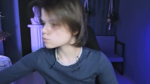 Snapshot of elliemurler chatting on 17, 10, 2025 elliemurler online show from 17, 10, 2025