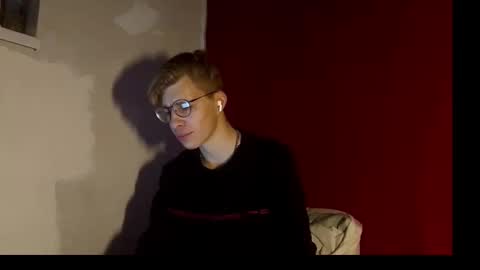 Snapshot of elliot_boy chatting on 14, 2, 2026 Elliot online show from 14, 2, 2026