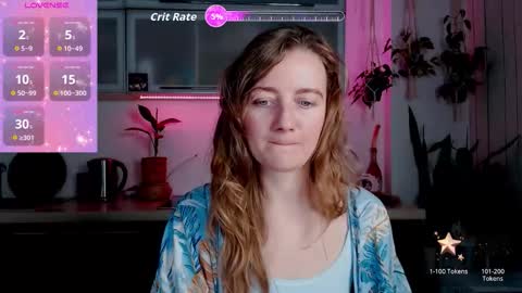 Snapshot of elly_helly chatting on 5, 11, 2025 elly_helly online show from 5, 11, 2025