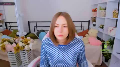 elma_lily online show from 2, 2, 2026