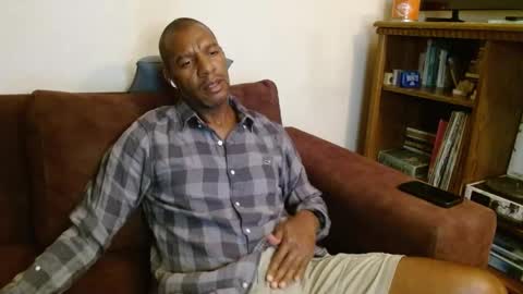 My name is Elmore. Please say hello I like to chat with you. If you have requests or dirty talk please use tip online show from 16, 11, 2025