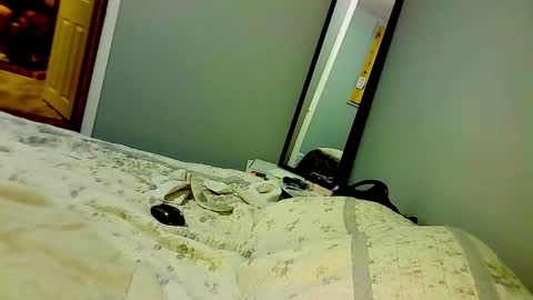 Snapshot of elpouto chatting on 24, 10, 2025 Elpouro online show from 24, 10, 2025