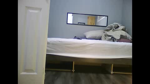 Snapshot of elpouto chatting on 9, 11, 2025 Elpouro online show from 9, 11, 2025