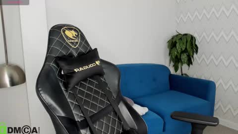 elsa_carterr online show from 20, 10, 2025