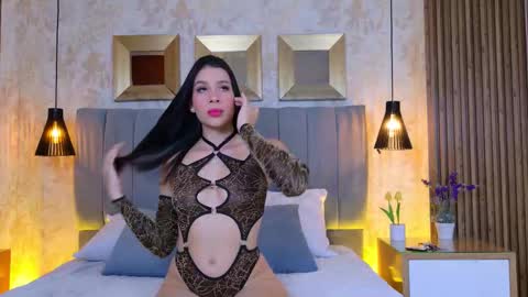 Snapshot of elsa_gb chatting on 14, 3, 2026 Isabela Martinez online show from 14, 3, 2026