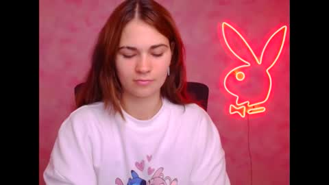 Snapshot of elsa_mur chatting on 18, 10, 2025 Elsa online show from 18, 10, 2025