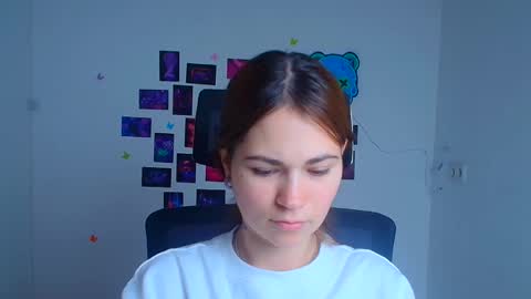 Snapshot of elsa_mur chatting on 18, 11, 2025 Elsa online show from 18, 11, 2025