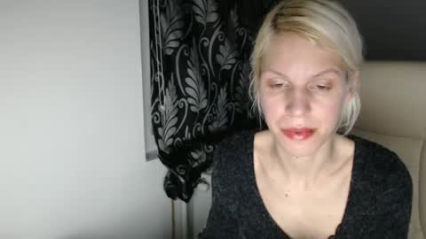 elssa_rush online show from 1, 3, 2025