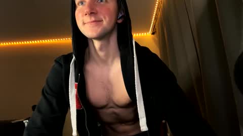 Elvin Vaenight online show from 4, 2, 2026