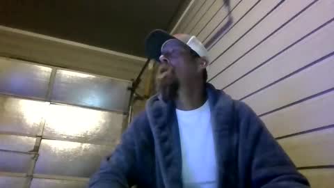 Snapshot of elwooood7 chatting on 14, 3, 2026 elwooood7 online show from 14, 3, 2026