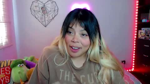 Snapshot of elymoon chatting on 10, 3, 2026 Ely online show from 10, 3, 2026