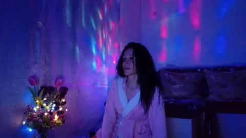 Elisa online show from 30, 1, 2025