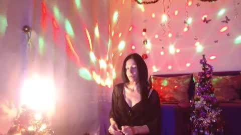 Elisa online show from 22, 12, 2025