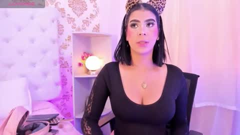 Snapshot of ema_lambert chatting on 10, 2, 2026 Ema Lambert online show from 10, 2, 2026