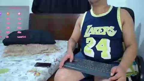 Snapshot of ember_wanda_ chatting on 3, 12, 2024 Ember and Wanda online show from 3, 12, 2024
