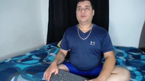 Snapshot of ember_wanda_ chatting on 7, 1, 2025 Ember and Wanda online show from 7, 1, 2025