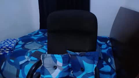 Snapshot of ember_wanda_ chatting on 28, 1, 2025 Ember and Wanda online show from 28, 1, 2025
