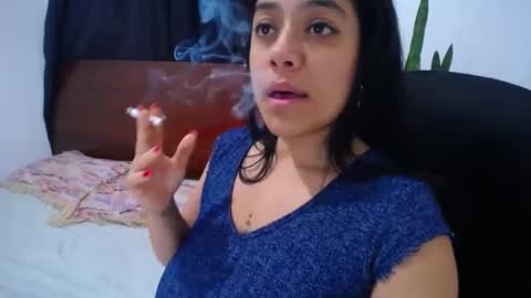 Snapshot of ember_wanda_ chatting on 21, 2, 2025 Ember and Wanda online show from 21, 2, 2025