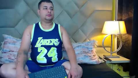 Snapshot of ember_wanda_ chatting on 7, 3, 2025 Ember and Wanda online show from 7, 3, 2025
