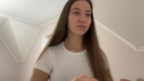 Alina online show from 11, 11, 2025