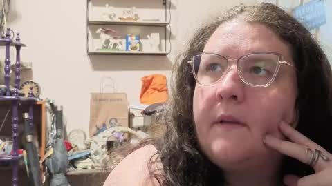 Emberlyn Nix online show from 9, 9, 2025