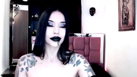 Emerald Black online show from 9, 12, 2024