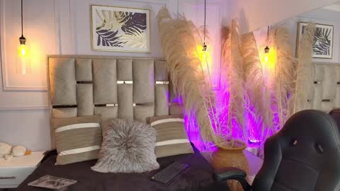 Snapshot of emelie_ch_ chatting on 23, 1, 2025 Emily  online show from 23, 1, 2025