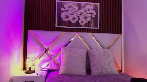 Snapshot of emelie_ch_ chatting on 18, 2, 2026 Emily online show from 18, 2, 2026