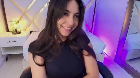 Snapshot of emelie_ch_ chatting on 6, 3, 2026 Emily online show from 6, 3, 2026