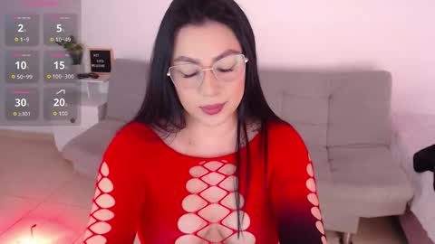 emi_carter online show from 7, 10, 2025