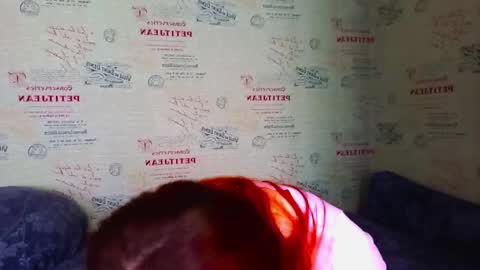 Snapshot of emi_less chatting on 4, 2, 2026 Emi online show from 4, 2, 2026