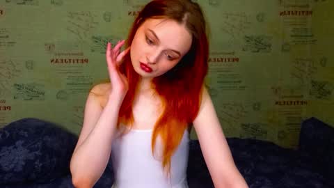 Snapshot of emi_less chatting on 14, 2, 2026 Emi online show from 14, 2, 2026