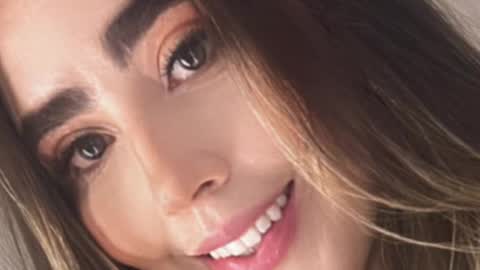 emi_royse online show from 4, 10, 2025