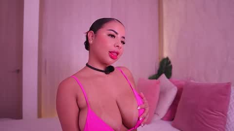    online show from 8, 11, 2025