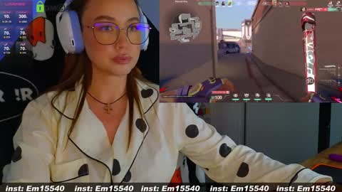 Snapshot of emili1_bc chatting on 21, 1, 2025 Emili online show from 21, 1, 2025