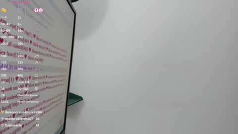Snapshot of emili_lenus chatting on 13, 12, 2024 Emili Lenus online show from 13, 12, 2024