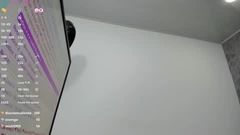 Snapshot of emili_lenus chatting on 25, 1, 2025 Emili Lenus online show from 25, 1, 2025