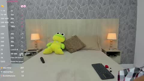 Snapshot of emili_lenus chatting on 21, 2, 2025 Emili Lenus online show from 21, 2, 2025