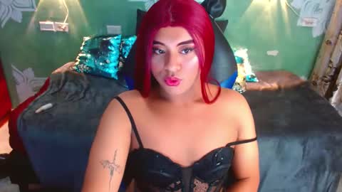 Emili roux online show from 13, 1, 2025