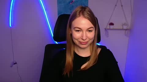 Emilia online show from 12, 10, 2025