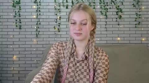Amili online show from 13, 12, 2024