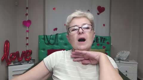 EmiliaGree online show from 1, 12, 2025