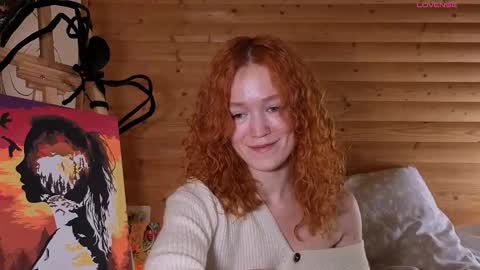 Snapshot of emiliyafox chatting on 2, 11, 2025 Emi online show from 2, 11, 2025