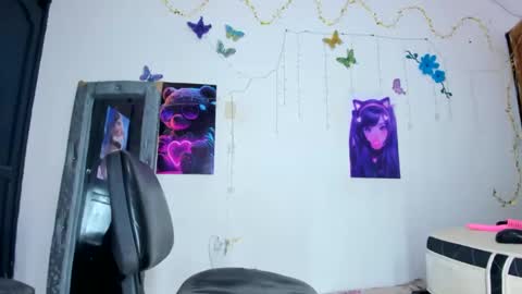 emily online show from 20, 1, 2025