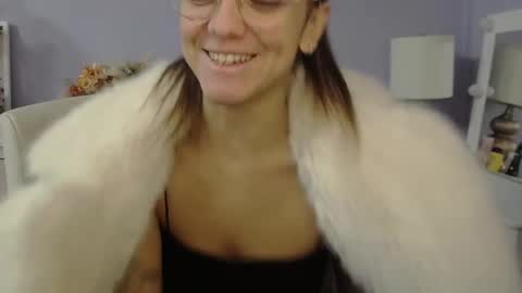 Emilly online show from 11, 1, 2026