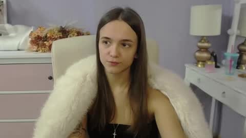 Emilly online show from 4, 2, 2026