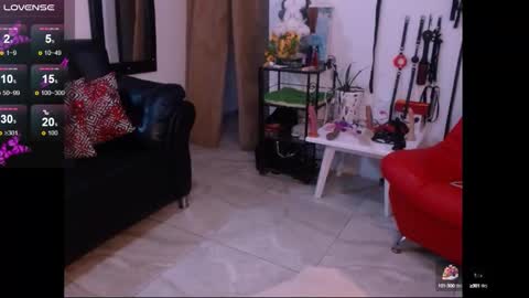 Snapshot of emily1_rosse chatting on 28, 9, 2025 Rosse online show from 28, 9, 2025