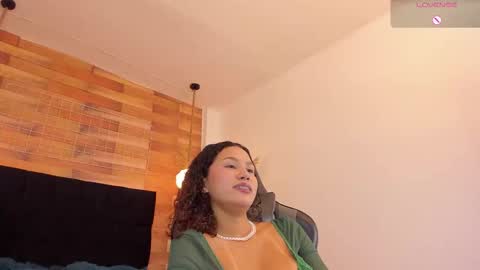 emily_brown04 online show from 15, 11, 2025