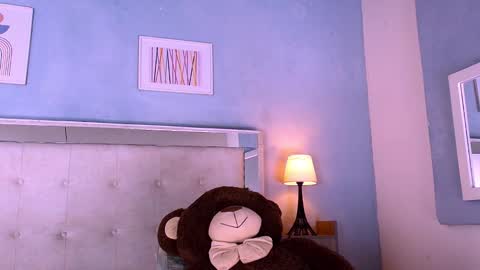 emily_castillo1_ online show from 21, 12, 2025