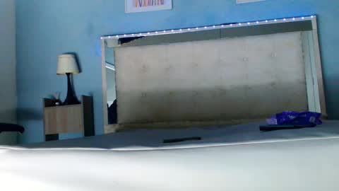 emily_castillo_1 online show from 22, 9, 2025